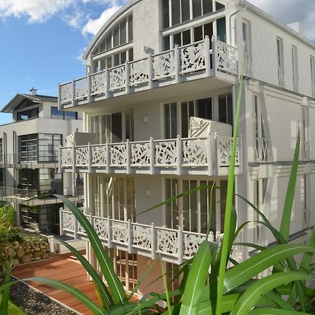 Villa "Johanna" Sellin - Wg13 Mit Kamin Und Zwei Balkonen Экстерьер фото