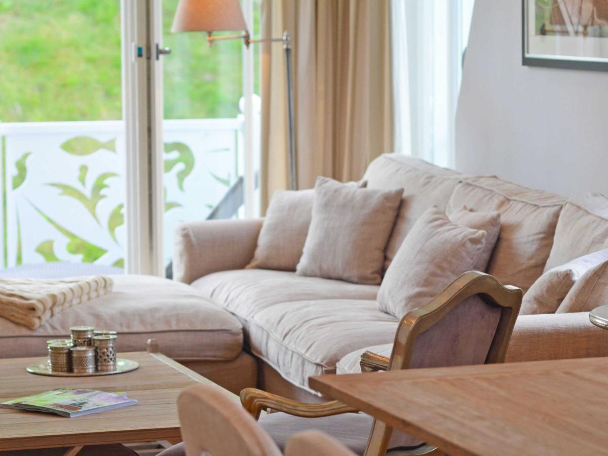 Villa "Johanna" Sellin - Wg13 Mit Kamin Und Zwei Balkonen Экстерьер фото