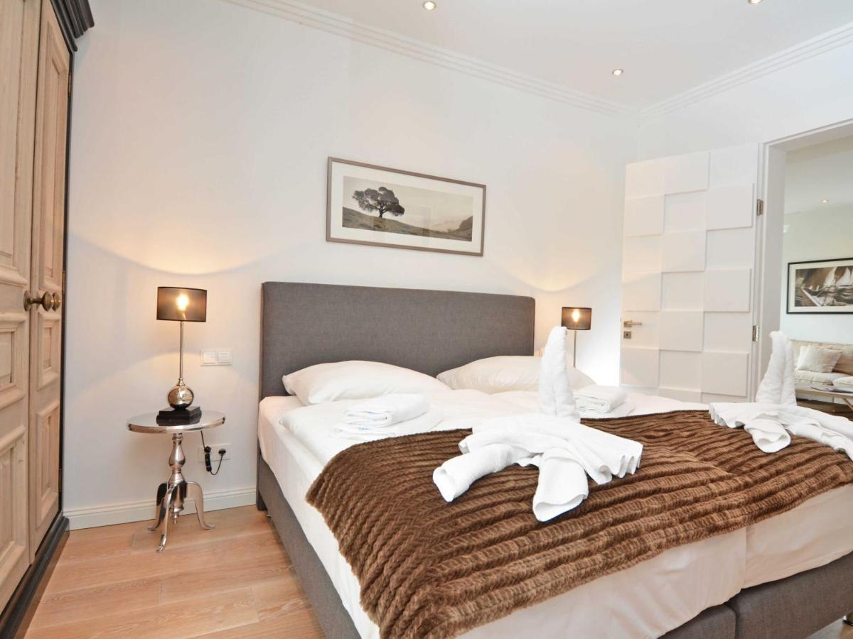 Villa "Johanna" Sellin - Wg13 Mit Kamin Und Zwei Balkonen Экстерьер фото