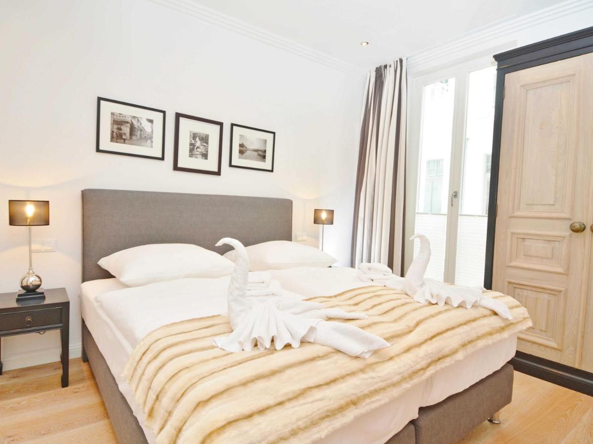 Villa "Johanna" Sellin - Wg13 Mit Kamin Und Zwei Balkonen Экстерьер фото