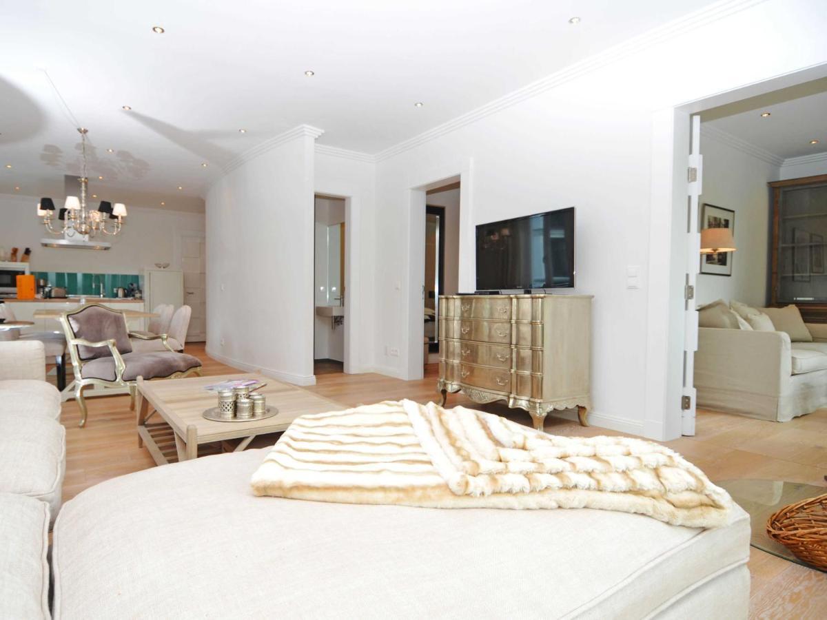 Villa "Johanna" Sellin - Wg13 Mit Kamin Und Zwei Balkonen Экстерьер фото