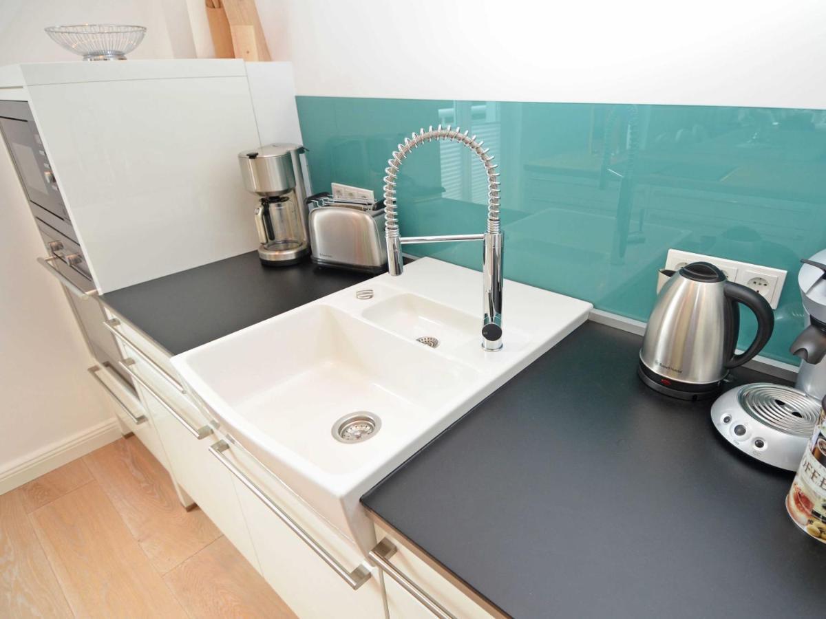 Villa "Johanna" Sellin - Wg13 Mit Kamin Und Zwei Balkonen Экстерьер фото