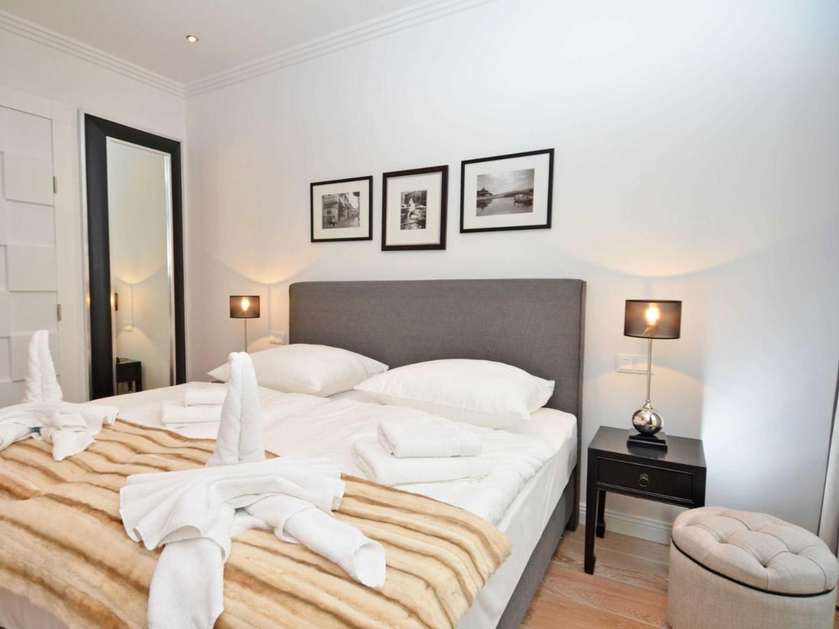 Villa "Johanna" Sellin - Wg13 Mit Kamin Und Zwei Balkonen Экстерьер фото